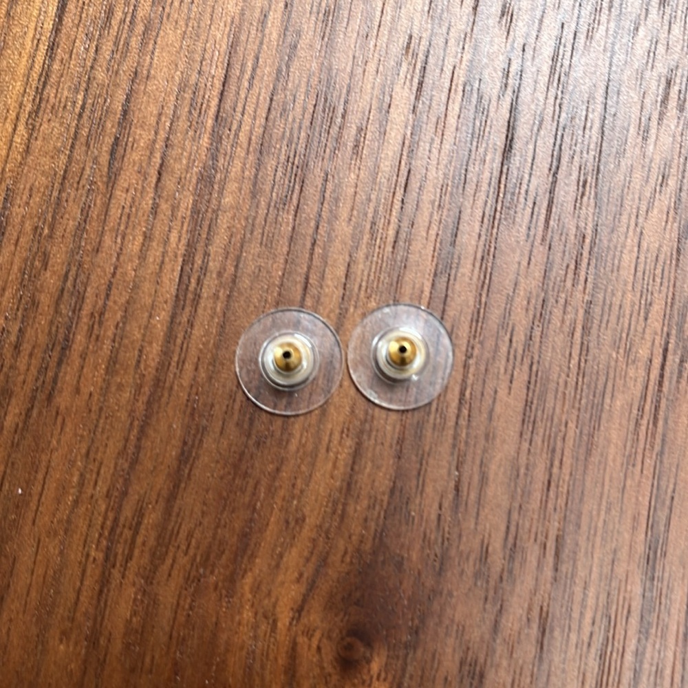 Vintage Jan. Michaels of San Francisco brass/ cream post earrings - Picture 5 of 5